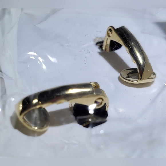 *NWOT* Vintage Avon Goldtone Circle Snake Chain Earrings - Picture 5 of 8